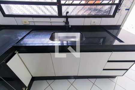 Casa à venda com 180m², 3 quartos e 4 vagasCozinha