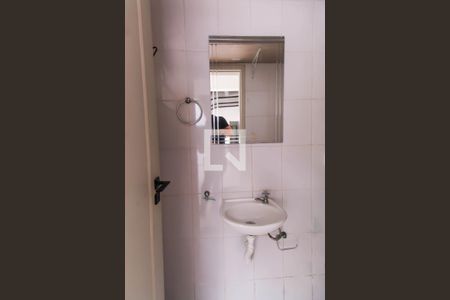 Casa à venda com 180m², 3 quartos e 4 vagasBanheiro de serviço