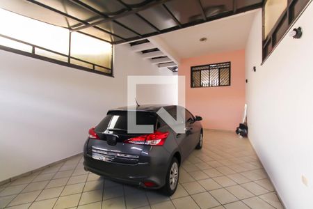 Casa à venda com 180m², 3 quartos e 4 vagasGaragem