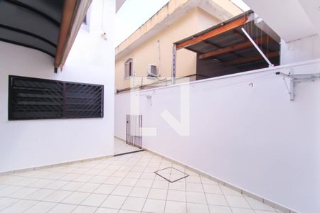 Casa à venda com 180m², 3 quartos e 4 vagasÁrea de Serviço