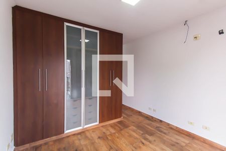 Casa à venda com 180m², 3 quartos e 4 vagasQuarto 3 - Suíte