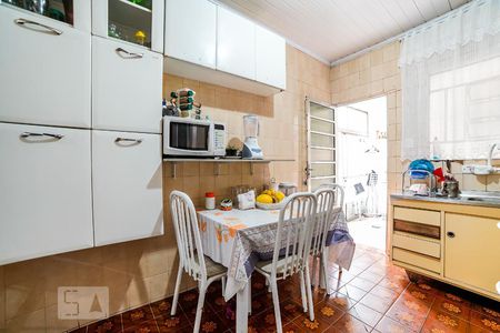 Casa à venda com 60m², 2 quartos e sem vaga Casa à venda com 60m², 2 quartos e sem vagaCozinha