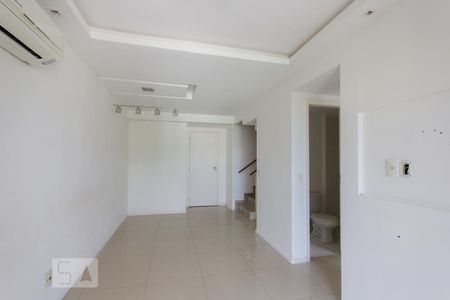 Sala (1º andar) de apartamento à venda com 2 quartos, 90m² em Taquara, Rio de Janeiro