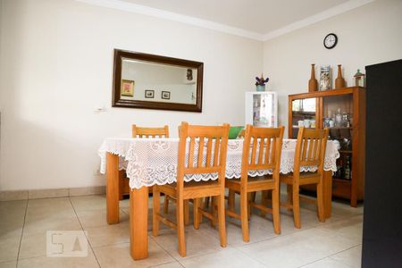 Casa à venda com 209m², 3 quartos e 2 vagasCozinha