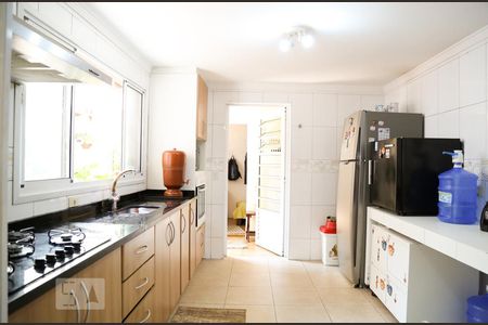 Casa à venda com 209m², 3 quartos e 2 vagasCozinha