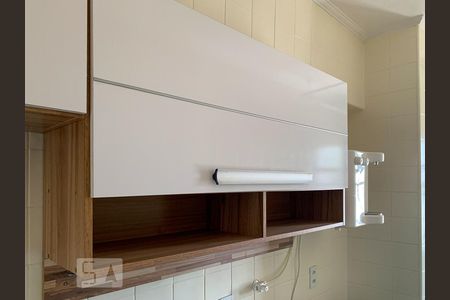 Cozinha de apartamento para alugar com 1 quarto, 50m² em Vila Itapura, Campinas