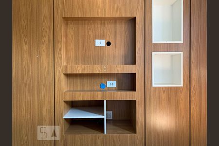 Sala de apartamento para alugar com 1 quarto, 50m² em Vila Itapura, Campinas