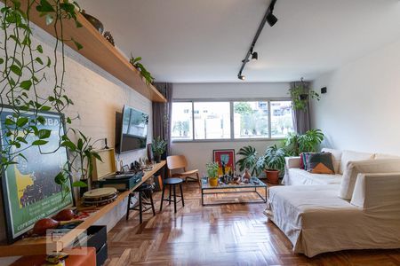Sala de apartamento para alugar com 3 quartos, 115m² em Cerqueira César, São Paulo