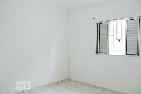 Quarto 2 de casa para alugar com 2 quartos, 105m² em Jardim Ubirajara, São Paulo