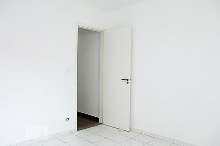 Quarto 1 de casa para alugar com 2 quartos, 105m² em Jardim Ubirajara, São Paulo