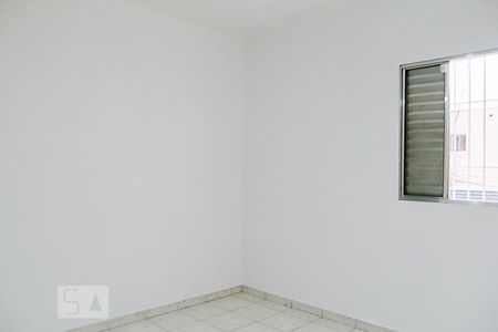 Quarto 1 de casa para alugar com 2 quartos, 105m² em Jardim Ubirajara, São Paulo