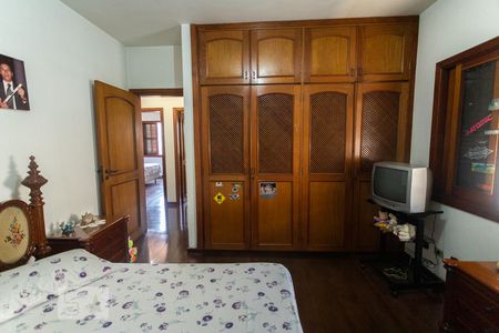 Casa para alugar com 361m², 4 quartos e 4 vagasQuarto 4