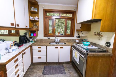 Casa para alugar com 361m², 4 quartos e 4 vagasCozinha