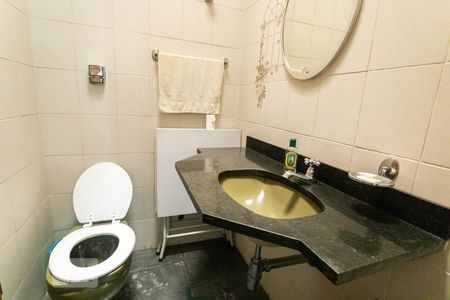Casa para alugar com 361m², 4 quartos e 4 vagasLavabo
