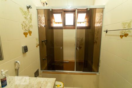 Casa para alugar com 361m², 4 quartos e 4 vagasBanheiro 2