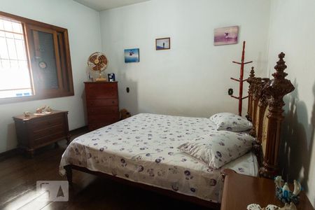 Casa para alugar com 361m², 4 quartos e 4 vagasQuarto 4