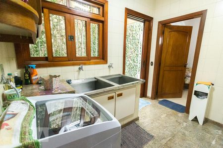 Casa para alugar com 361m², 4 quartos e 4 vagasÁrea de Serviço