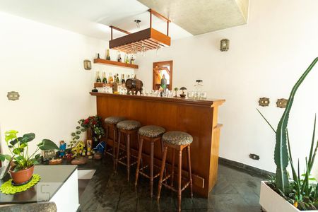 Sala de casa para alugar com 4 quartos, 361m² em Bela Aliança, São Paulo
