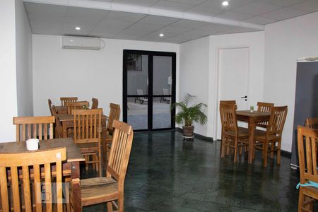 Salão de apartamento para alugar com 3 quartos, 95m² em Morumbi, São Paulo