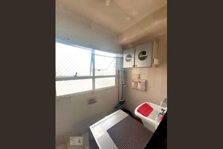 Apartamento à venda com 69m², 2 quartos e 1 vagaÁrea de Serviço