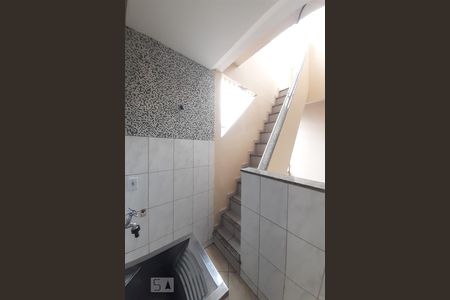 Casa à venda com 120m², 2 quartos e 1 vagaÁrea de Serviço