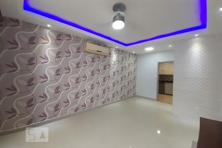Sala de casa para alugar com 2 quartos, 120m² em Cachambi, Rio de Janeiro