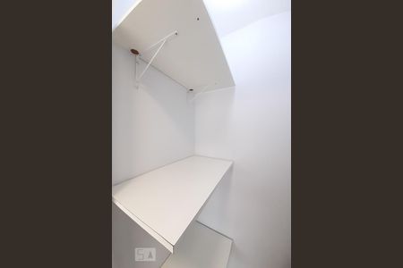 Casa à venda com 120m², 2 quartos e 1 vagaDespensa