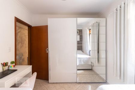 Quarto 2 de casa à venda com 3 quartos, 250m² em Vila Primavera, São Paulo