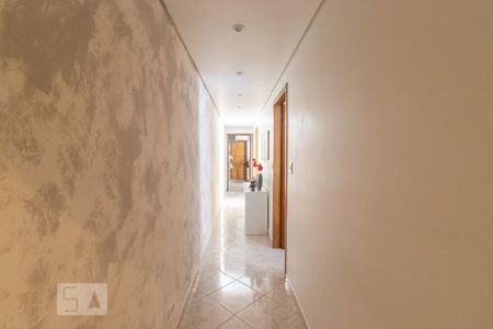 Corredor de casa à venda com 3 quartos, 250m² em Vila Primavera, São Paulo