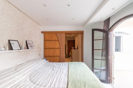 Suíte de casa à venda com 3 quartos, 250m² em Vila Primavera, São Paulo