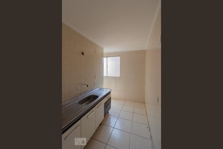 Cozinha de apartamento para alugar com 2 quartos, 49m² em Lauzane Paulista, São Paulo