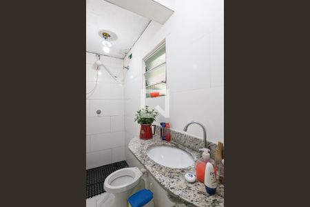 Casa à venda com 160m², 3 quartos e 2 vagasBanheiro da suíte