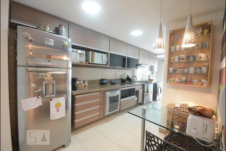 Apartamento para alugar com 136m², 3 quartos e 2 vagasCozinha e Área de Serviço