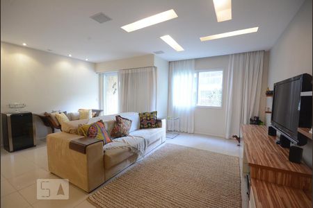 Sala de apartamento para alugar com 3 quartos, 136m² em Jacarepaguá, Rio de Janeiro