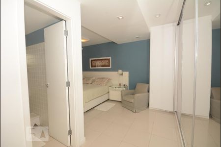 Apartamento para alugar com 136m², 3 quartos e 2 vagasSuíte