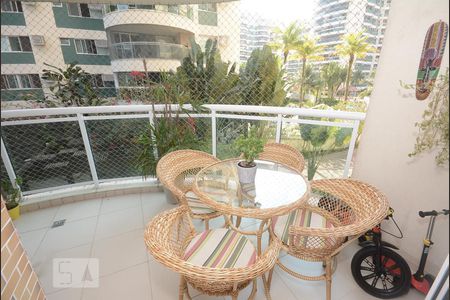 Varanda de apartamento para alugar com 3 quartos, 136m² em Jacarepaguá, Rio de Janeiro