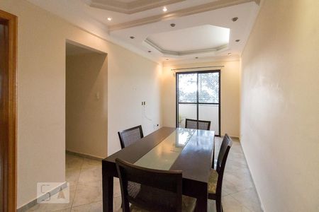 Sala de apartamento para alugar com 2 quartos, 65m² em Picanço, Guarulhos