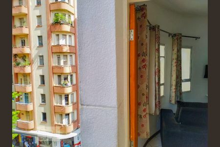 Varanda de kitnet/studio para alugar com 1 quarto, 30m² em Campos Elíseos, São Paulo