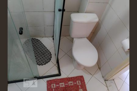 Banheiro de kitnet/studio para alugar com 1 quarto, 30m² em Campos Elíseos, São Paulo
