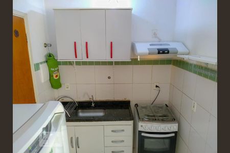 Cozinha de kitnet/studio para alugar com 1 quarto, 30m² em Campos Elíseos, São Paulo