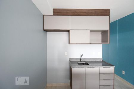 Cozinha de kitnet/studio para alugar com 1 quarto, 28m² em Mirandópolis, São Paulo