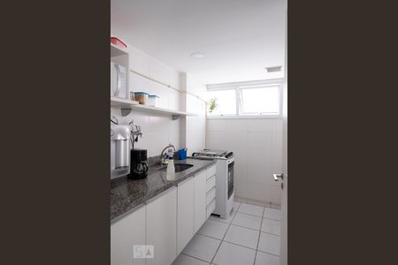 Apartamento para alugar com 69m², 3 quartos e 1 vagaÁrea Comum - Cozinha Salão de Festas