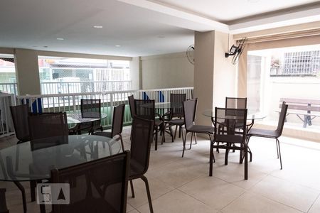 Apartamento para alugar com 69m², 3 quartos e 1 vagaÁrea Comum - Salão de Festas