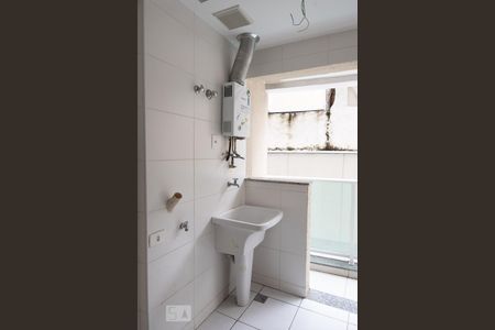 Apartamento para alugar com 69m², 3 quartos e 1 vagaÁrea de Serviço