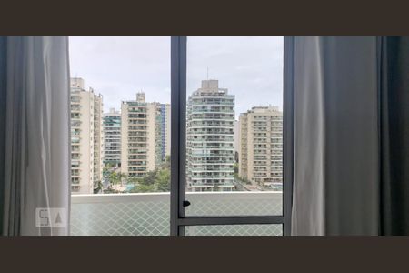 Apartamento à venda com 55m², 2 quartos e 1 vaga Apartamento à venda com 55m², 2 quartos e 1 vagaVaranda