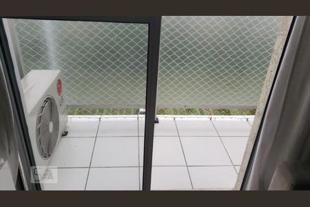 Apartamento à venda com 55m², 2 quartos e 1 vaga Apartamento à venda com 55m², 2 quartos e 1 vagaVaranda