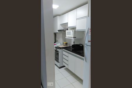Apartamento à venda com 55m², 2 quartos e 1 vaga Apartamento à venda com 55m², 2 quartos e 1 vagaCozinha e Área de Serviço