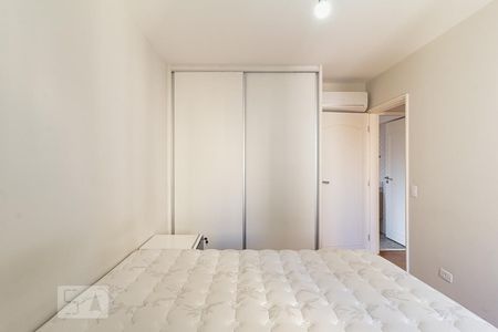 Primeiro dormitório de apartamento para alugar com 2 quartos, 70m² em Vila Uberabinha, São Paulo