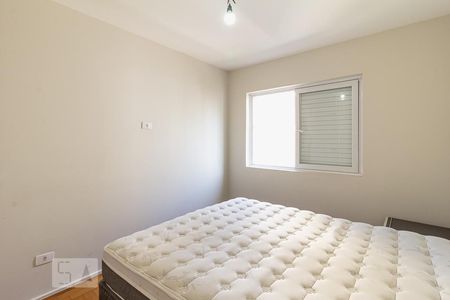 Primeiro dormitório de apartamento para alugar com 2 quartos, 70m² em Vila Uberabinha, São Paulo