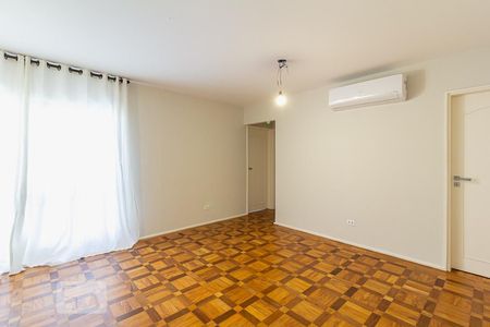 Sala de apartamento para alugar com 2 quartos, 70m² em Vila Uberabinha, São Paulo